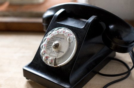 Un téléphone