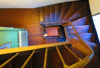 escalier dans sa hauteur